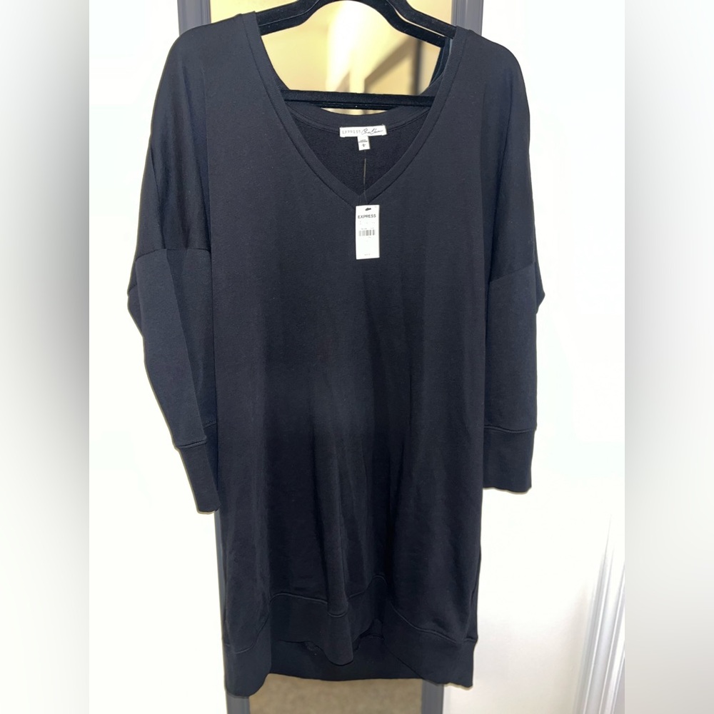 Express black “sweatshirt” v-neck dress!